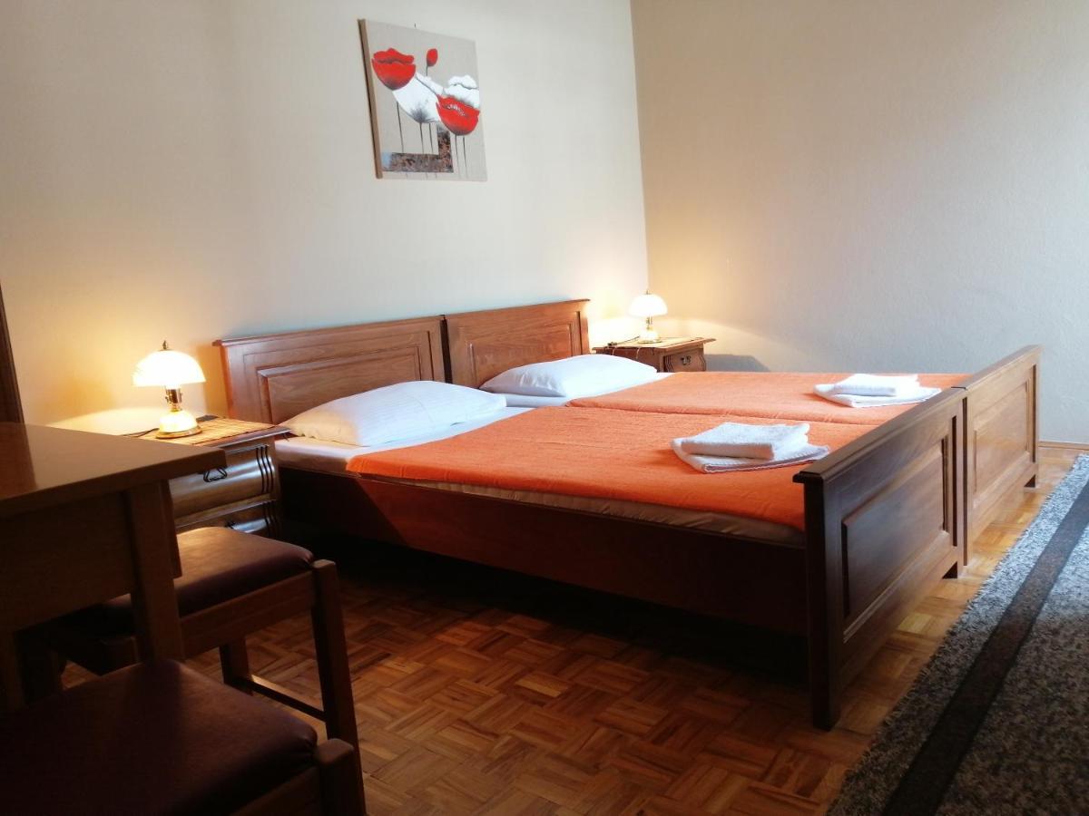 Lovely Apartment With Big Terrace In Budva Eksteriør bilde