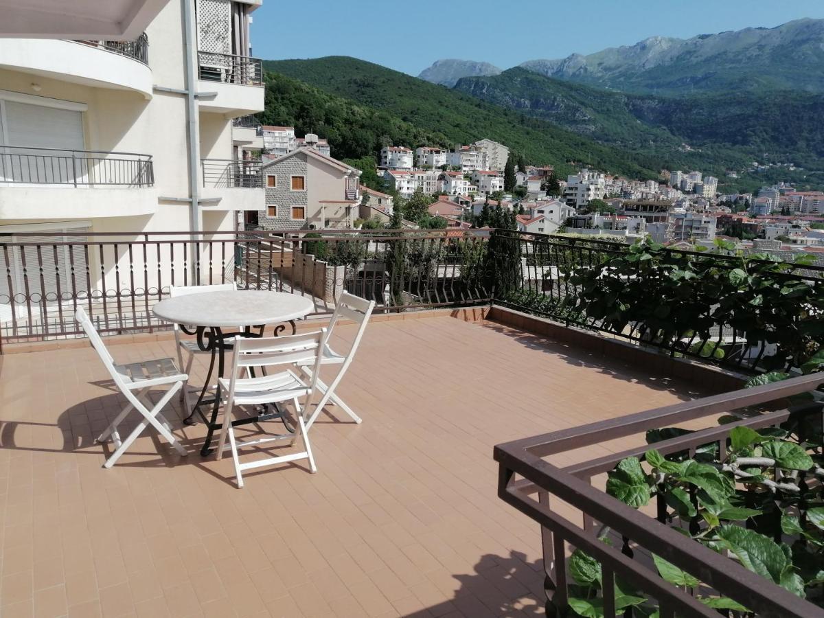 Lovely Apartment With Big Terrace In Budva Eksteriør bilde